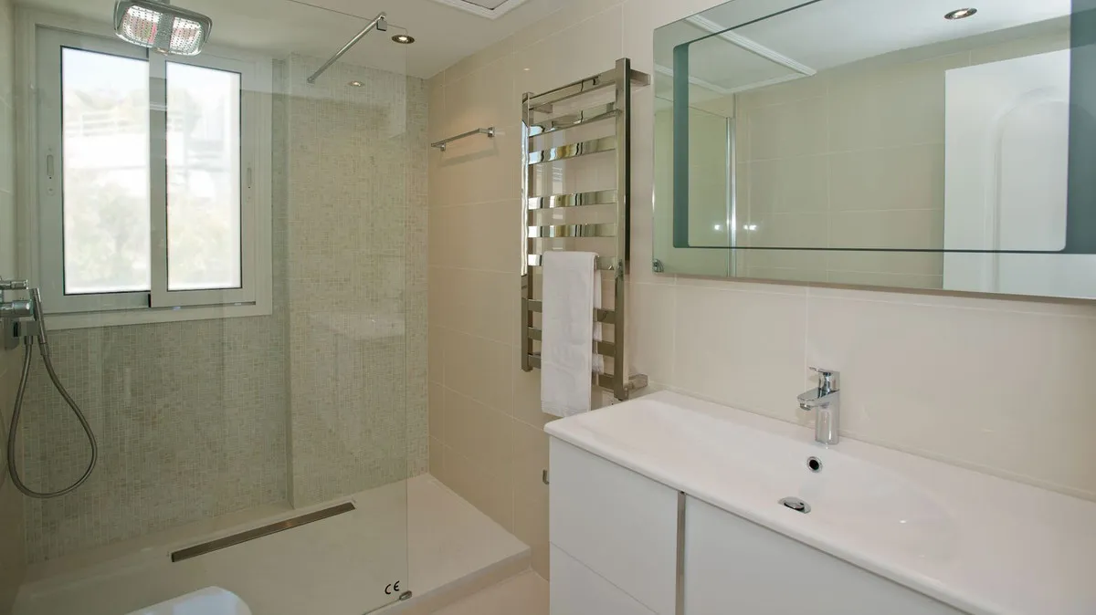 85031673-745d-487d-93f6-db6b44941dec