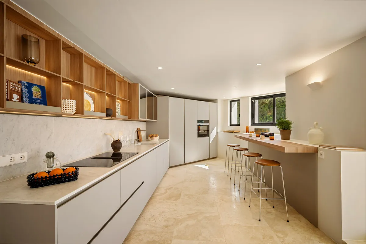 33f80db7-80a2-4ea6-bbd8-ea8e40d544ed