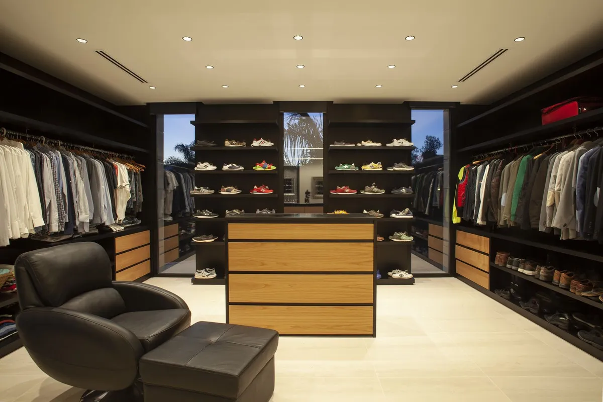 23dfe9a1-35f1-45db-9a72-55b742f2f729