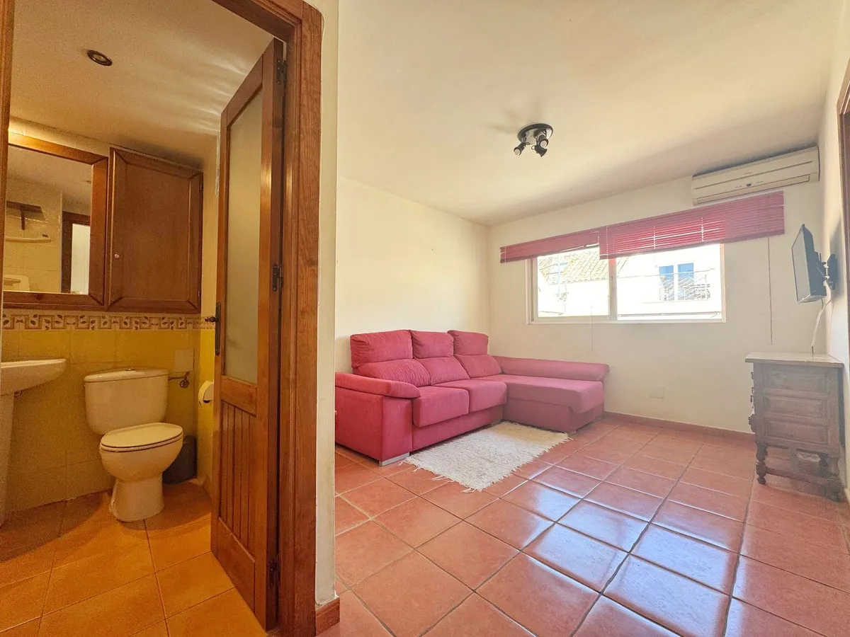 0b2722d3-4e1e-4f4a-ba03-e97bed7e9727