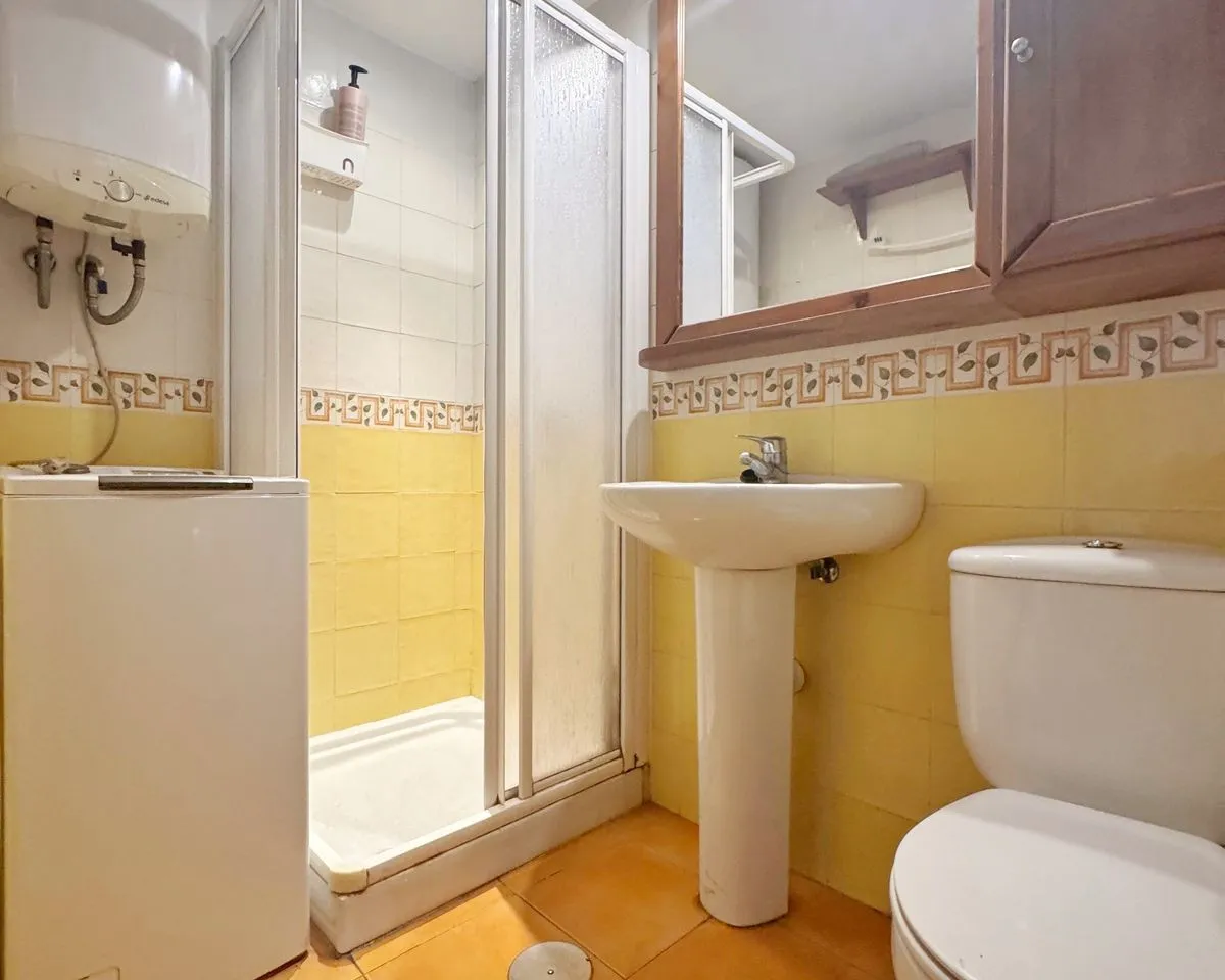 24df75fe-cd17-4d49-b896-6d6893bc399c