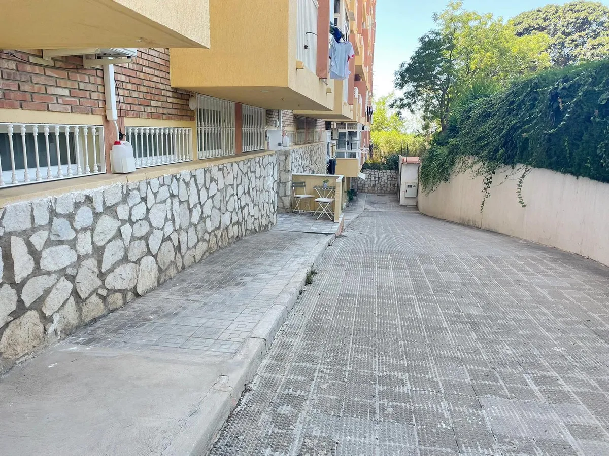 11c479e9-997f-4918-8669-b2fc4b52a0fc