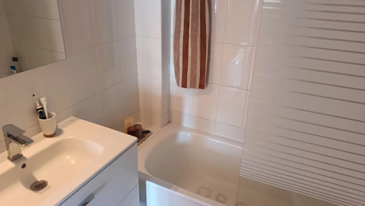 c6c9847f-8d47-4920-98f2-f8ea4a71bec5