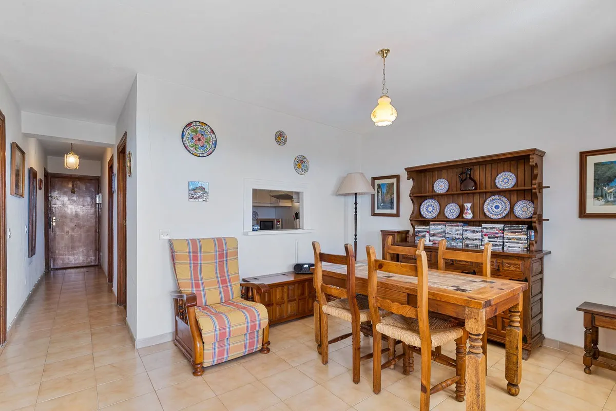 01fb8c6c-d632-4193-8cc7-39ee6515ad64