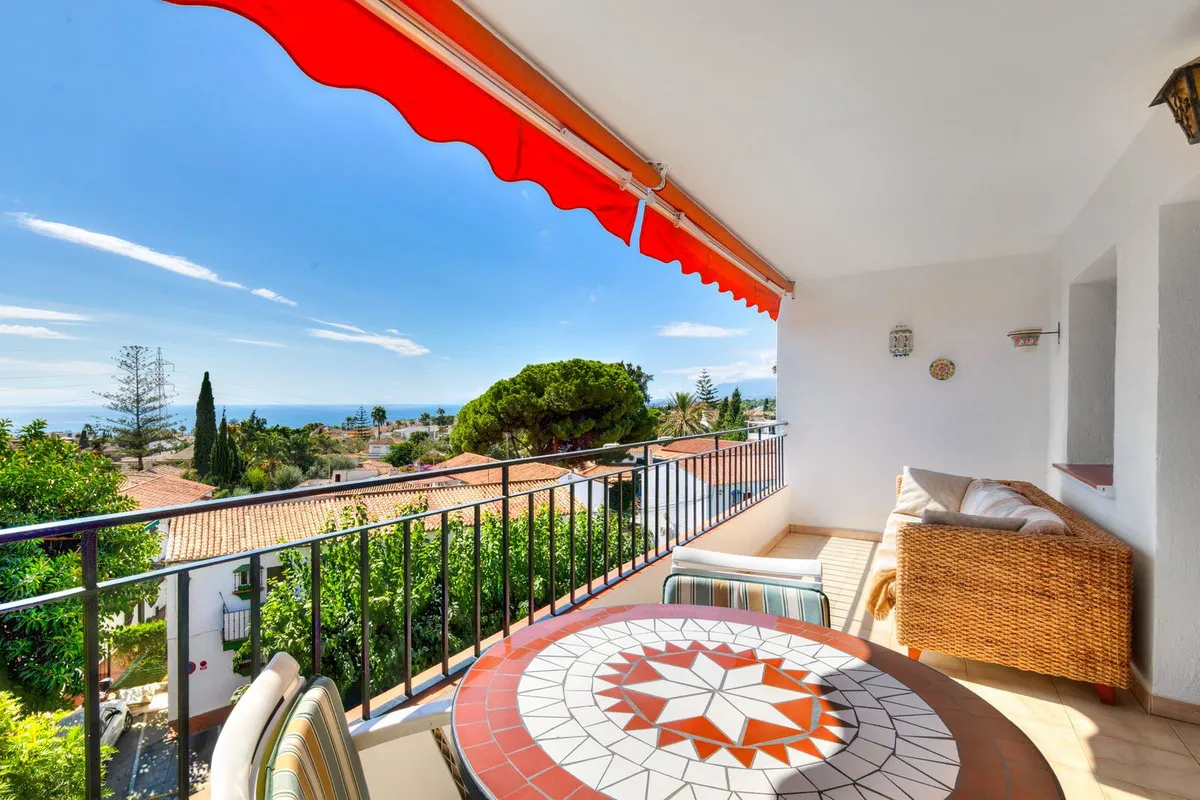 d62fa152-f711-4a3f-ad6e-568be171ae76