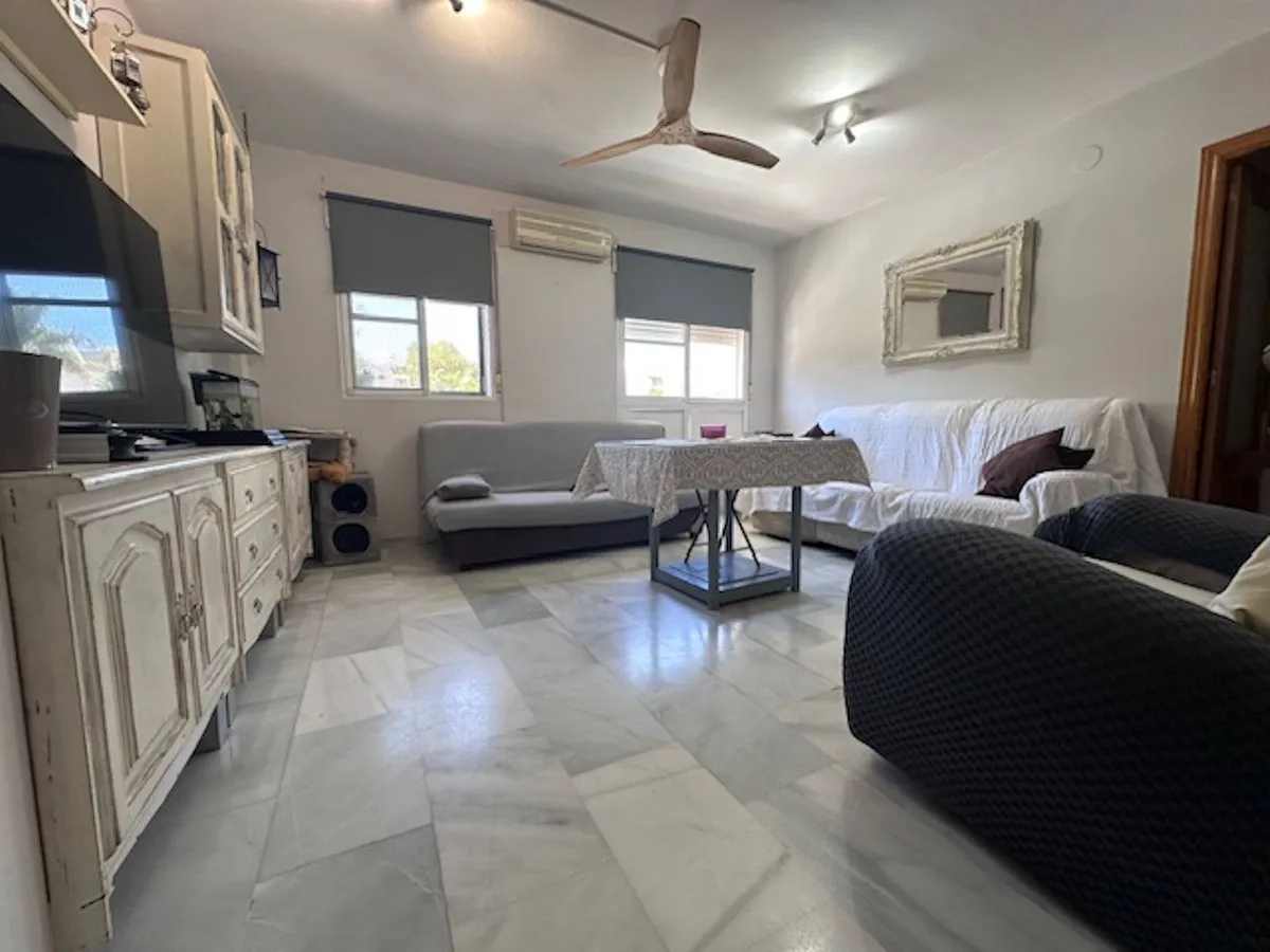 5ff25022-0ea8-48e0-a3fa-6d6248db6e16