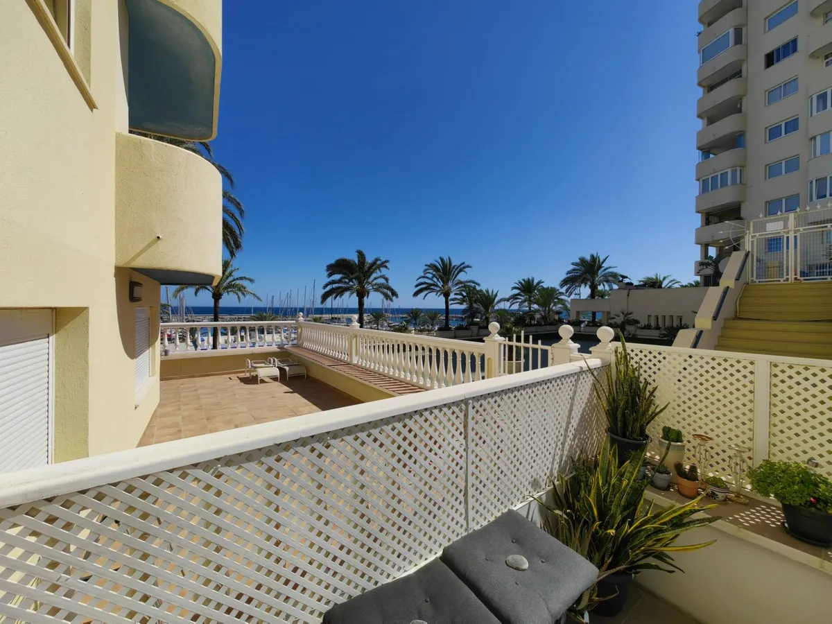 e65dd907-0745-428a-8c8b-c7cc09de9f7a