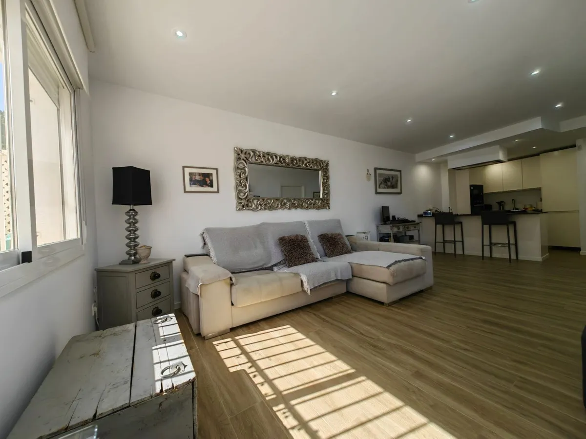 f51d1665-774c-4c29-bb76-b0b2d8b9dcf4