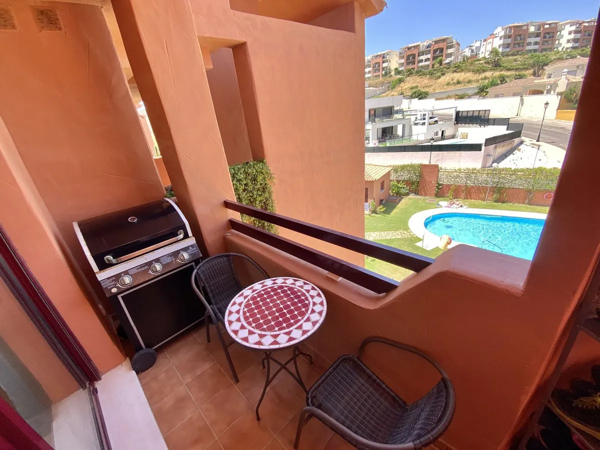 1c6498b8-7714-481f-8d42-0d3712fd59a4