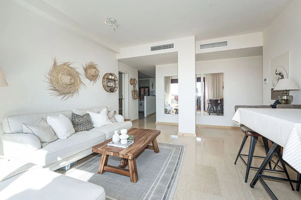 1df23c14-5ae9-4167-b4e9-7384eba0d650