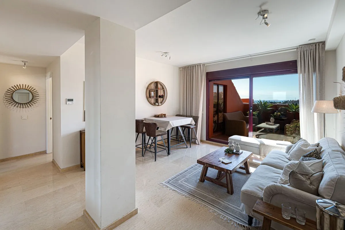 2222949b-7472-4b29-8d49-24de0c514c84