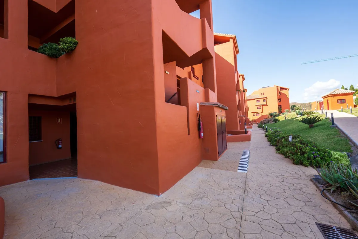 43e92ae3-b1ac-49f1-9026-86d7eb3901a8