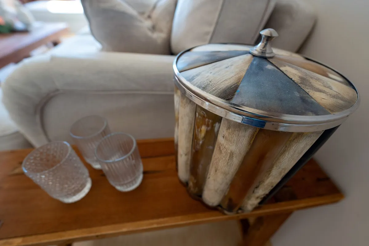 9e5038eb-886a-4de1-8d24-2034eea20210