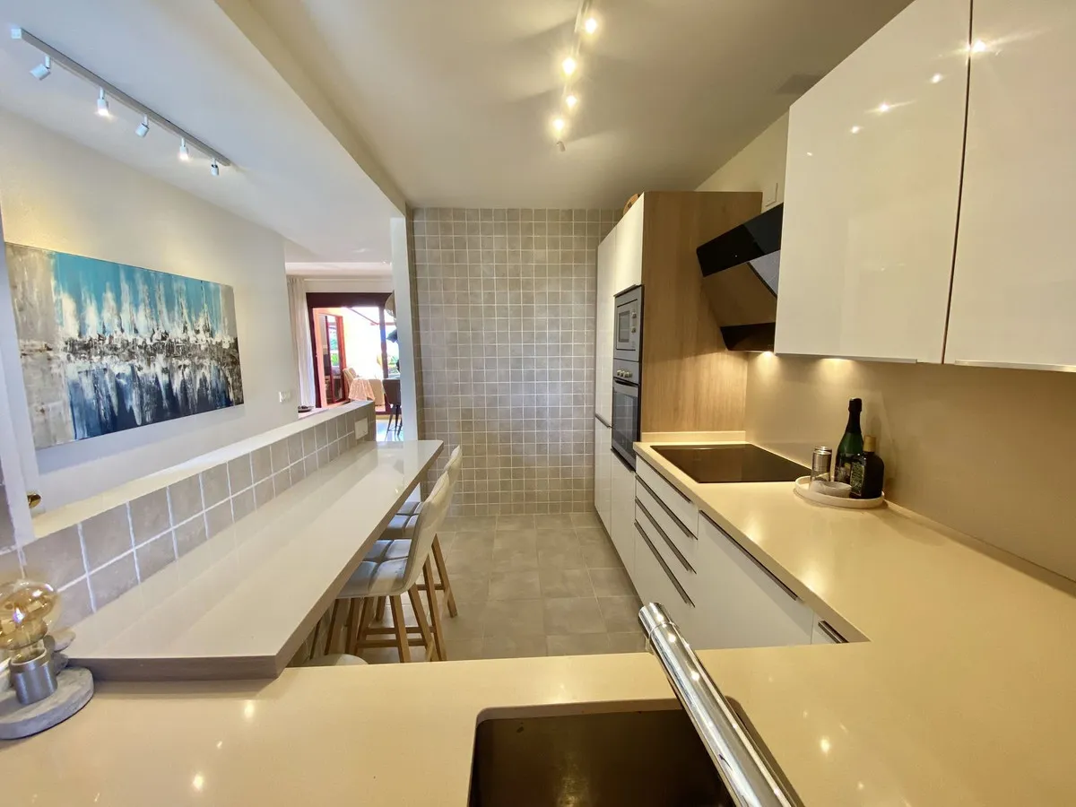 ab7032fd-3468-46d0-a534-be099b485896