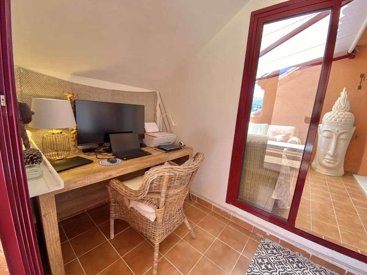 ade395e7-3971-4ff8-9a6b-9c8c9870e1f7