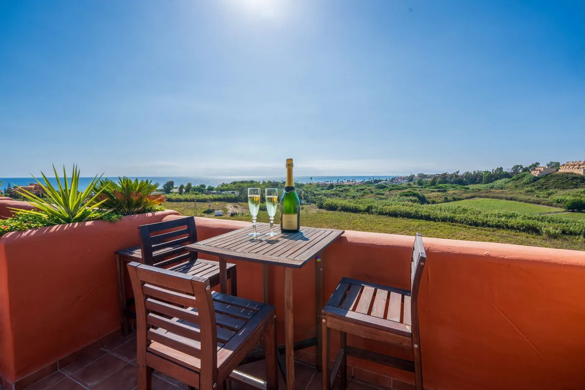 e1e3438f-7288-4a6e-8fb9-834a104b10ea