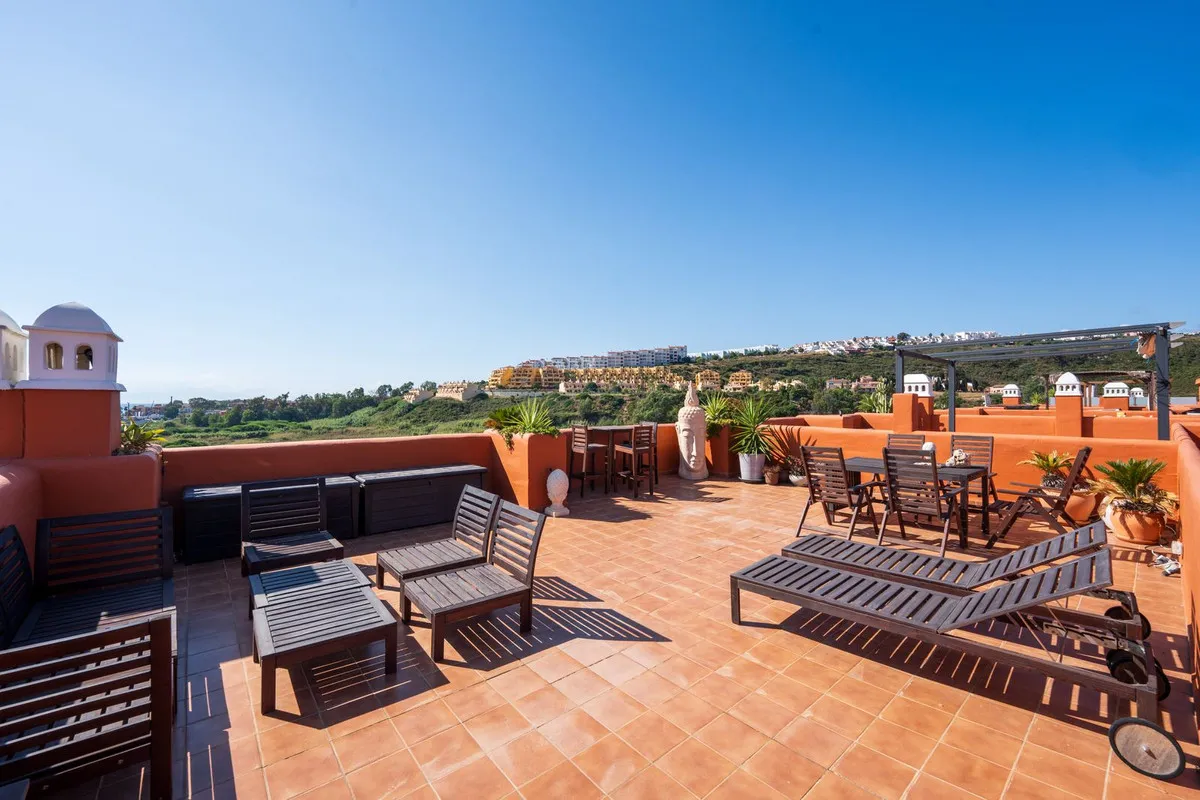 e4710bb0-b03f-4bb7-8e13-8fbd85279dd9