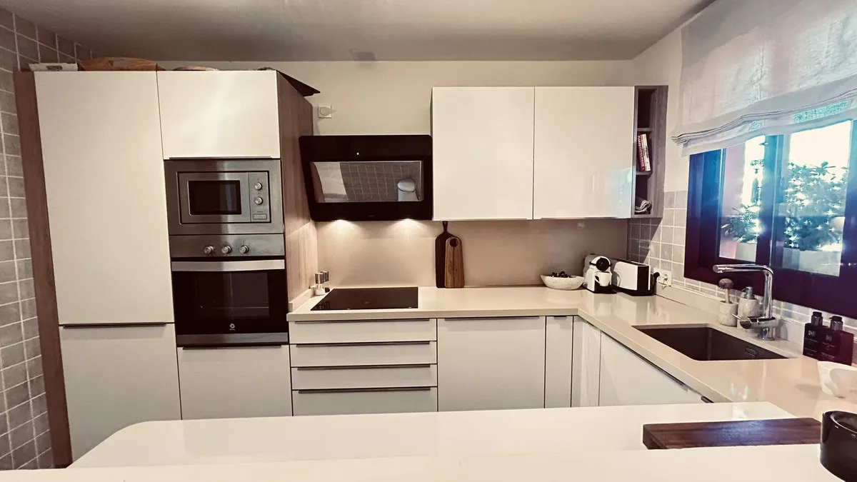 e6ccb410-ea4e-4f9b-9379-316d91ecef88