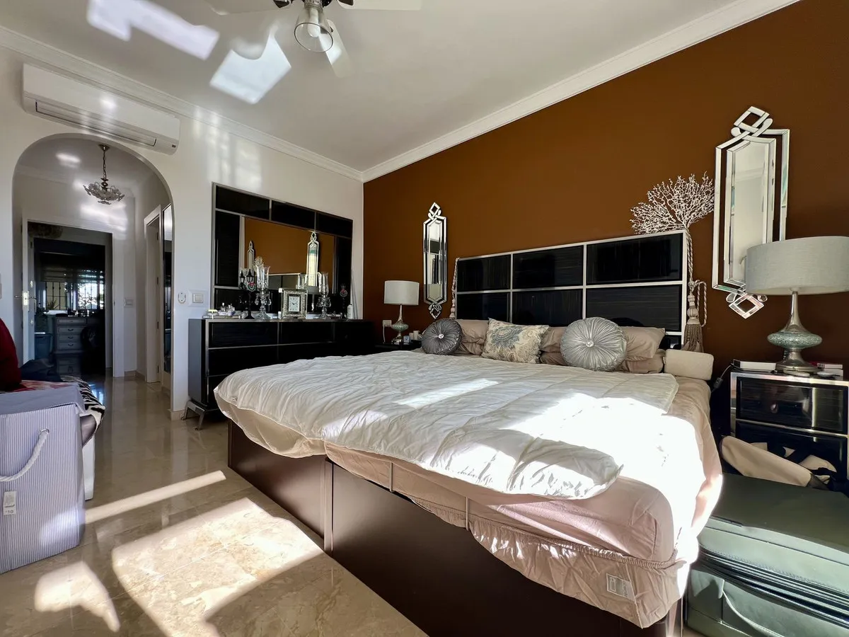 f3ed6f26-8e69-4c40-9ea5-1985563724f5