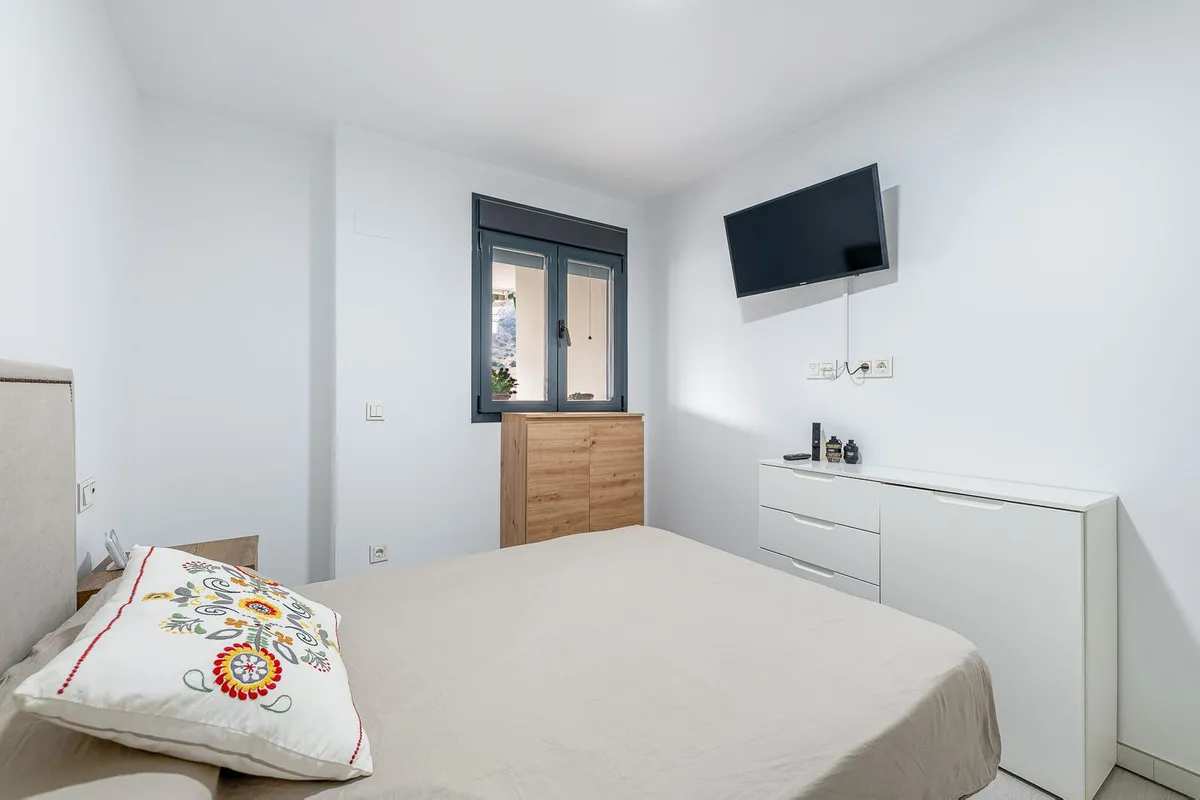 03dd9275-2ef4-494f-891e-389af4c15a37