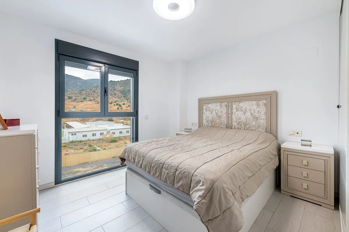 cc67d6db-4645-40e1-8570-067277e14081