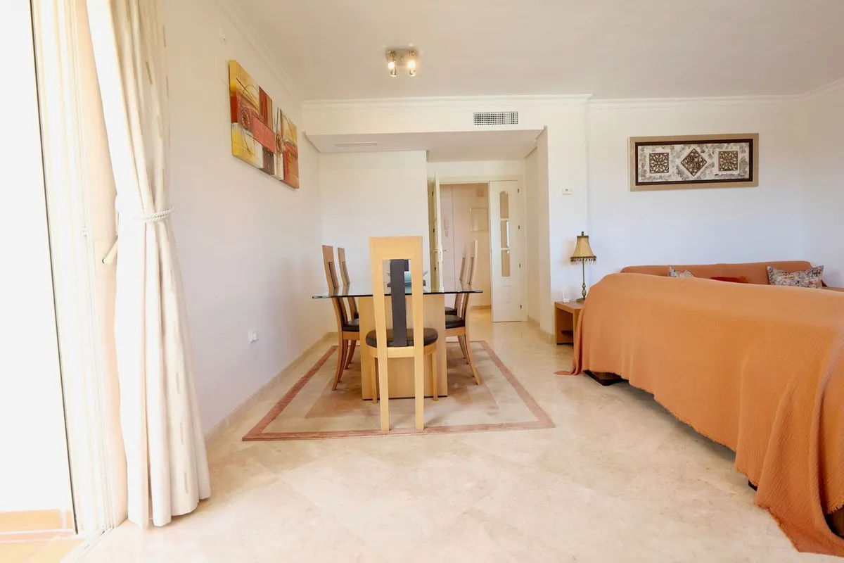 4c2ef89c-4350-480c-8914-32797444adb1