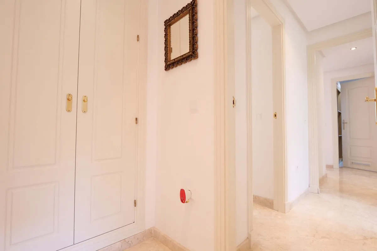 823198a4-0df2-4efe-ad0c-b137fb08d419