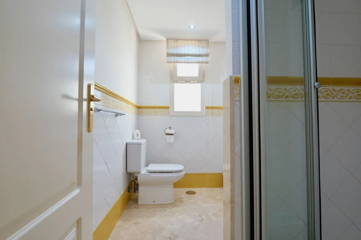 a67606d3-c9b3-487a-bb1b-d30c93859509