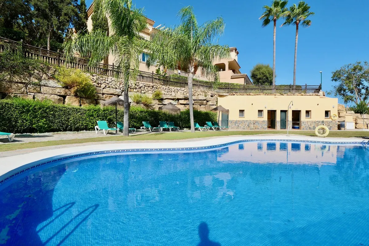 c8046f68-9b5d-4189-8bec-915c5bb63b74