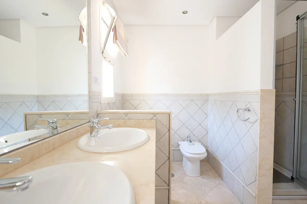 d1cbdc5d-4978-4312-9822-afb80784979f