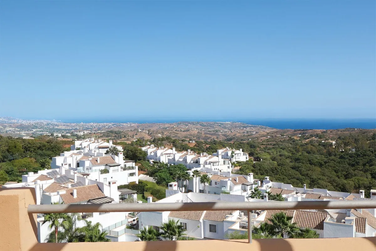 d4b60fc4-3637-4573-8ba9-cd0ba4f83332