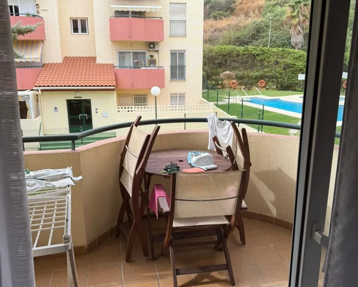 09dc141b-061c-4979-8a18-4c6701b62df9