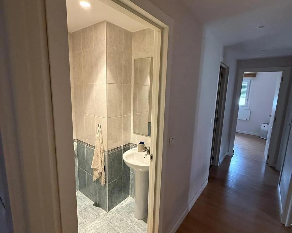 6b1f18e8-41cd-470c-85fc-afe51298fa4a