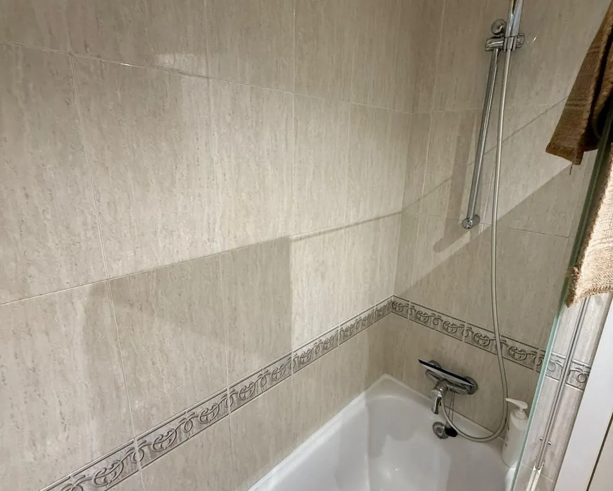 dcc37bec-57d7-4cd8-bdd2-568804f6793d