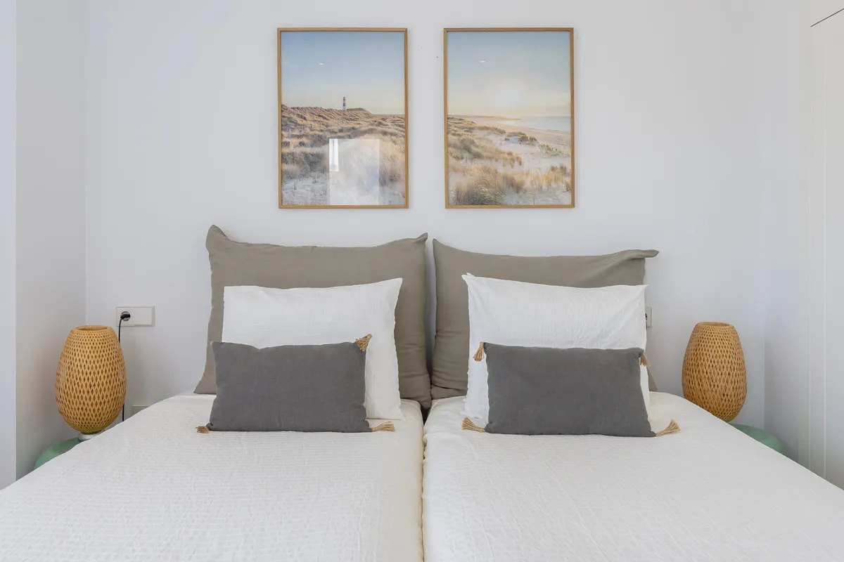 d2ed1eaa-9110-4257-a0e7-27795d7cce56