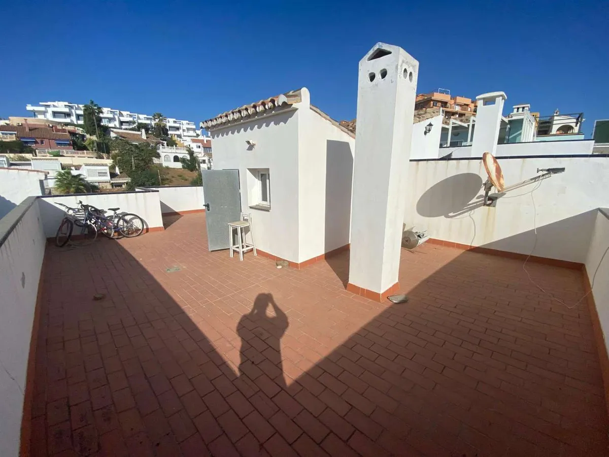 0d36e7c1-57ed-4e47-b51b-ed2eff3c250a