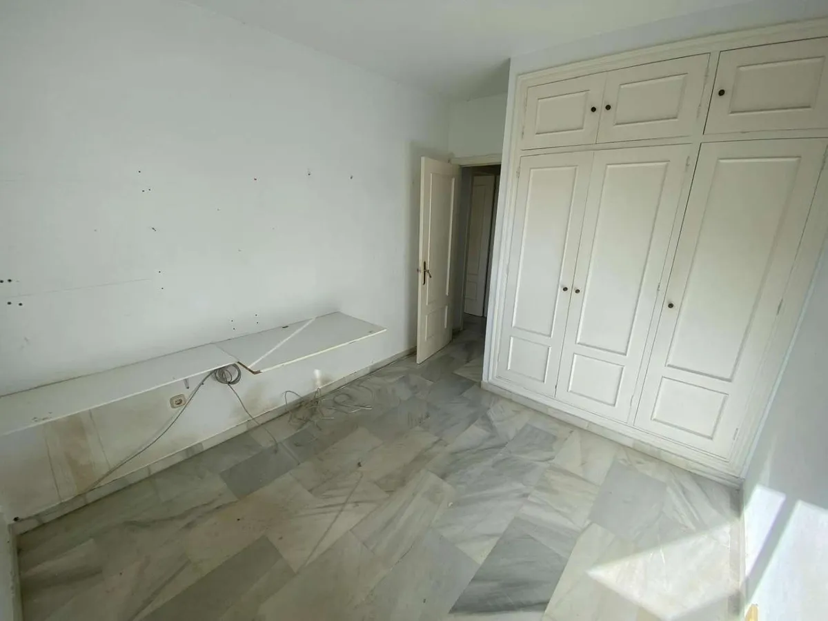 63d015f7-5d6e-49c1-9f98-e0321d4e235c