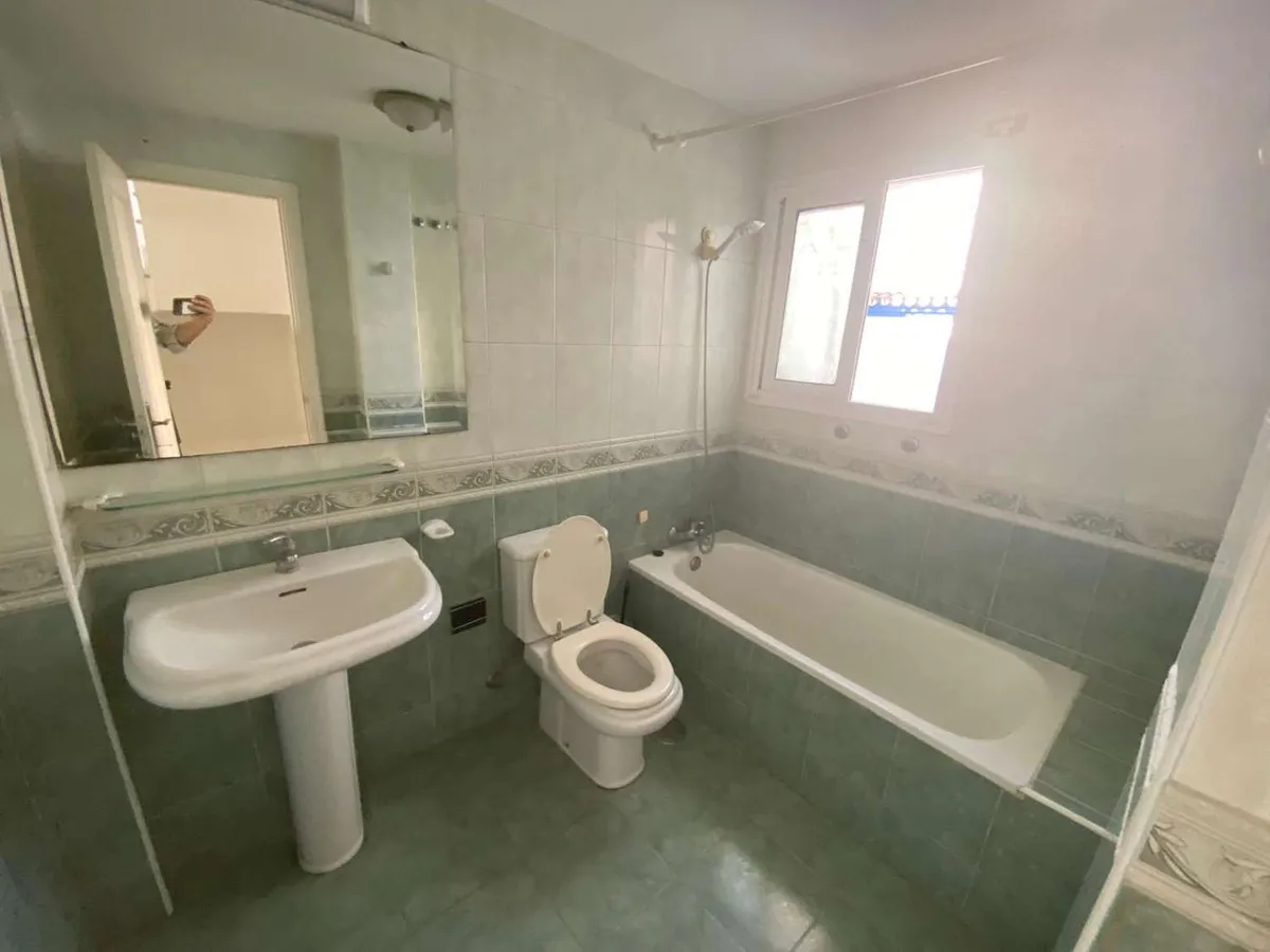 85b5fd8e-f1b8-468f-9197-2fe9017c5a53