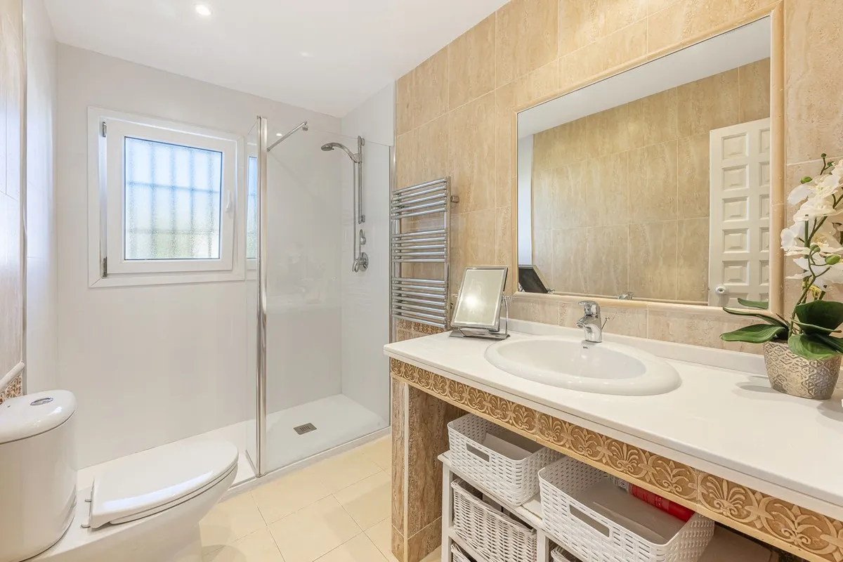 6a6eb4e9-8e91-4467-b904-36ca21020593