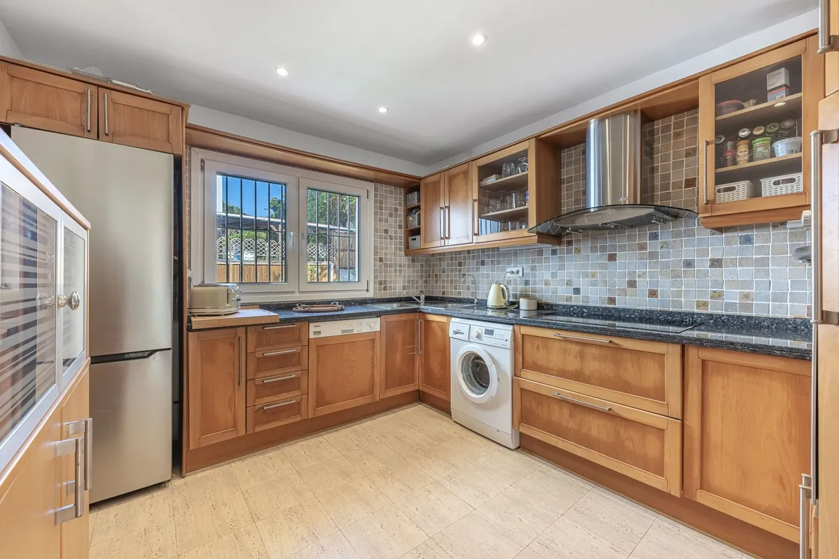 86289bfd-2d24-4ff0-b3ef-54871c841b84