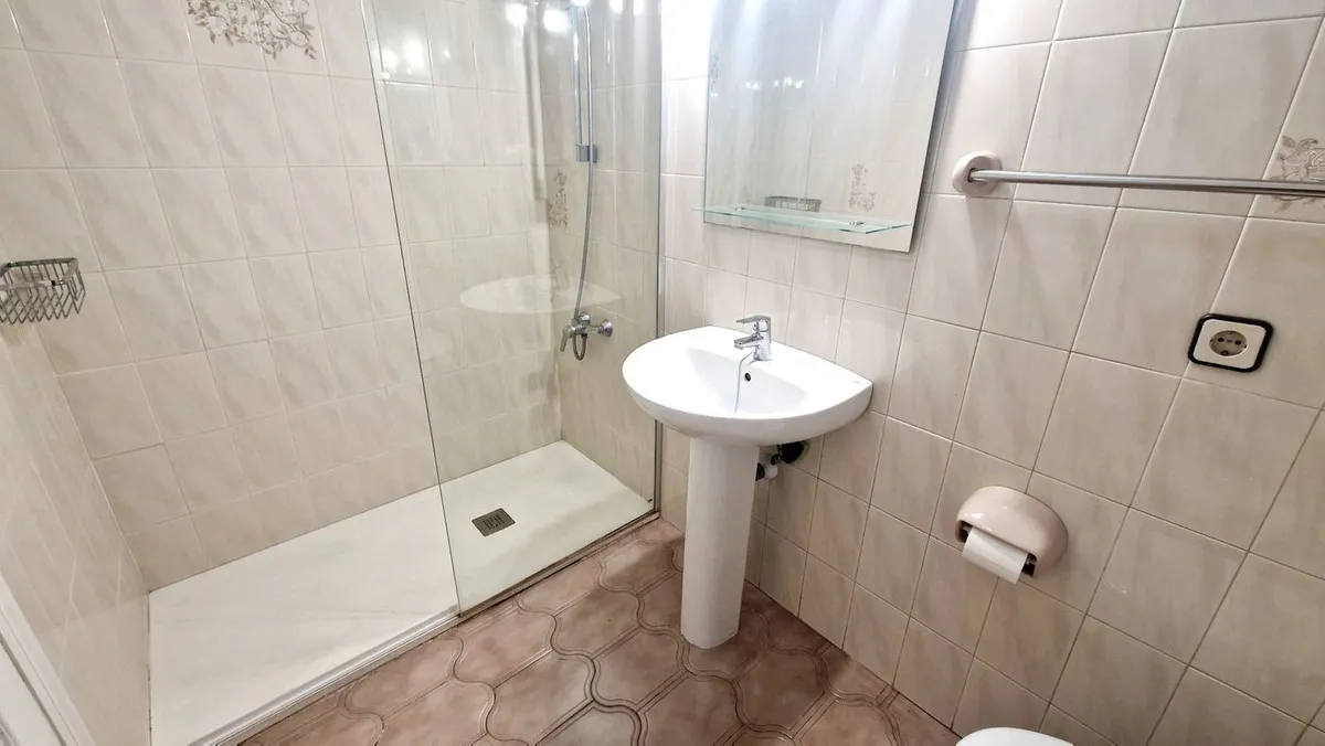 1aa02b93-d090-4db1-aafb-e746f78f5dbc