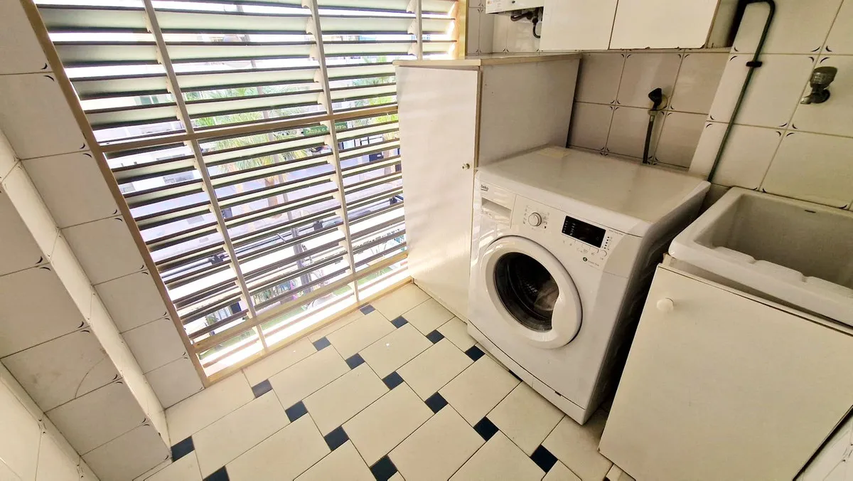 31bda79e-4c0d-45b7-a122-a6bf05db3b37