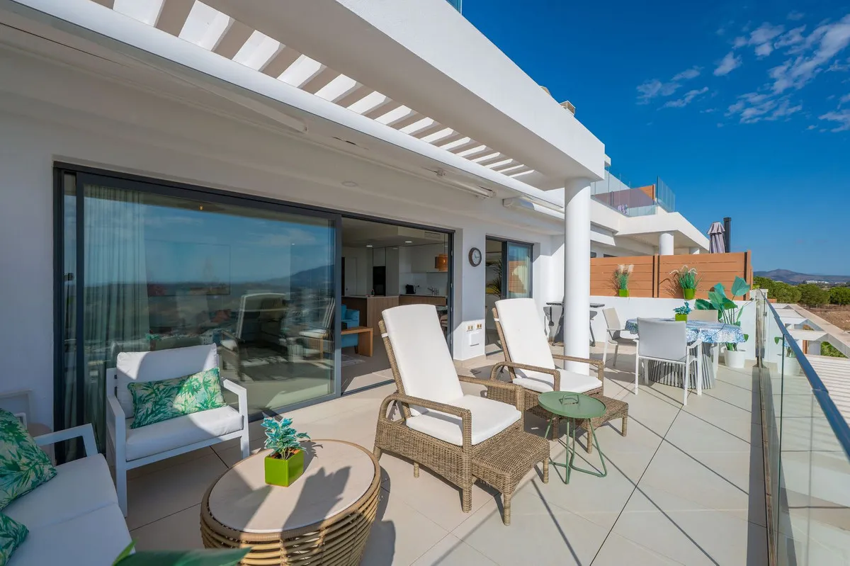 00f181cf-321b-41b3-94b1-85e14e1a2d7b