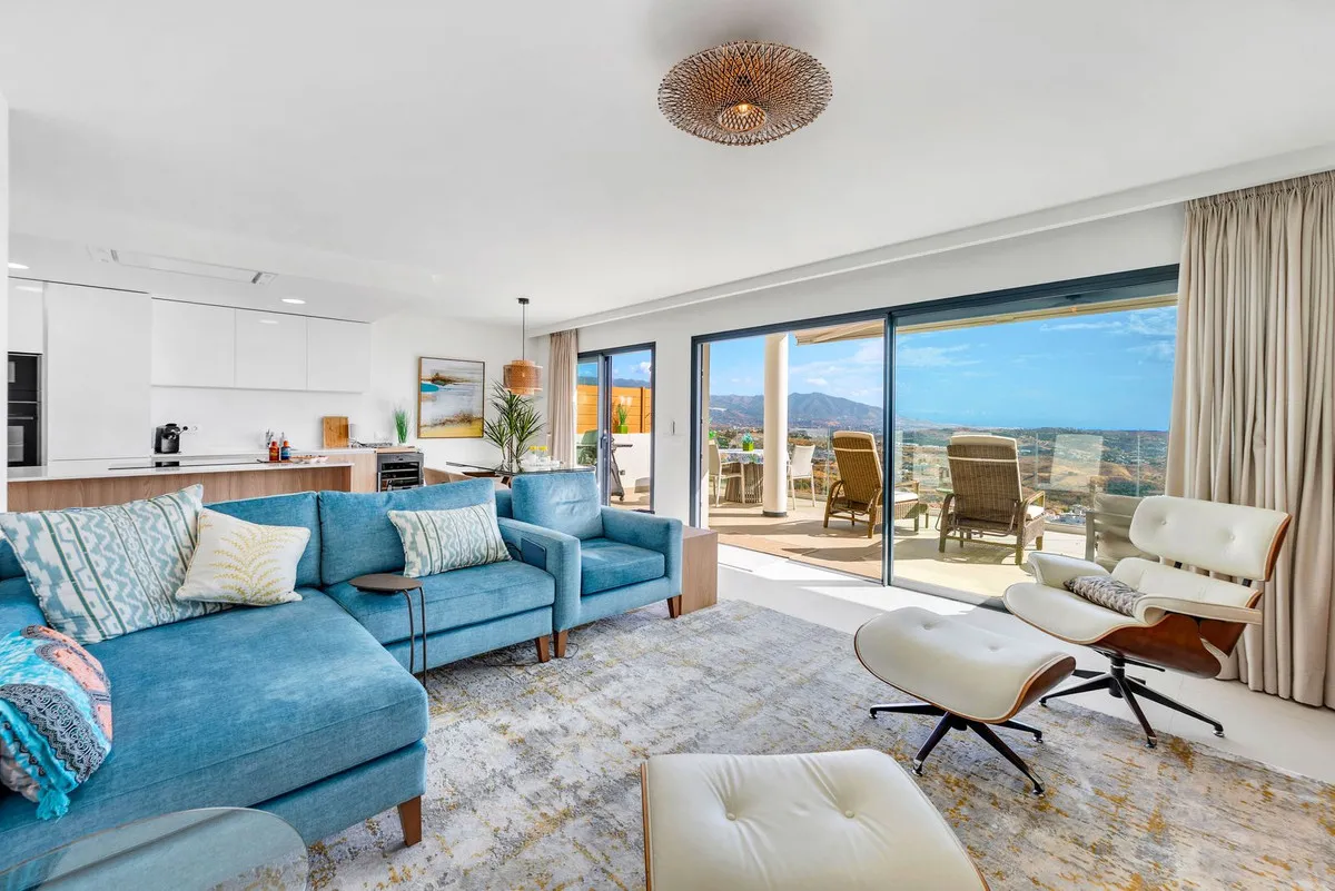 36cc58b7-f570-44e2-9e46-8619f16984ce