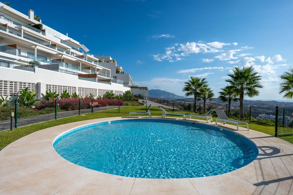 94c79a8e-12de-4130-969e-56b1bac175dc