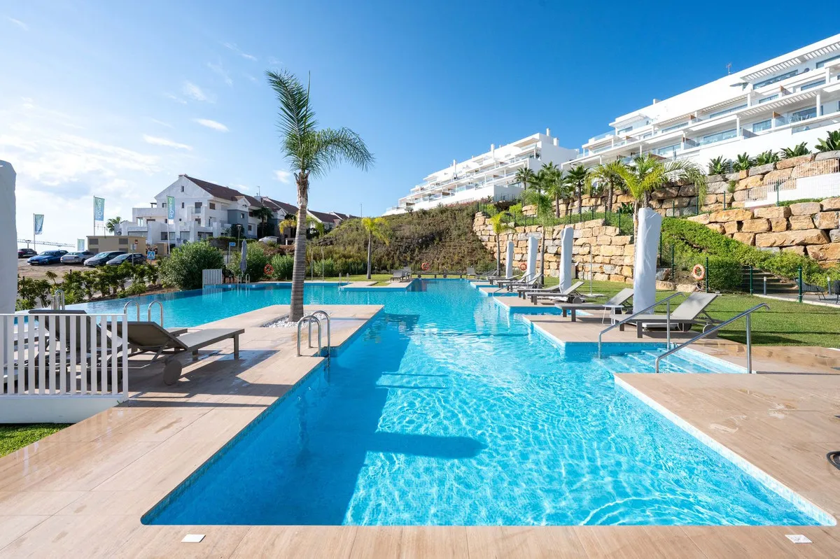 c500223a-7f22-42b3-99f3-d7fa9a53c00c