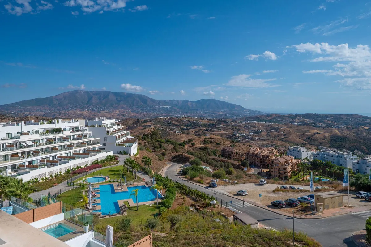 febf802f-fd11-47b5-8c1a-b8ed4331ca2d