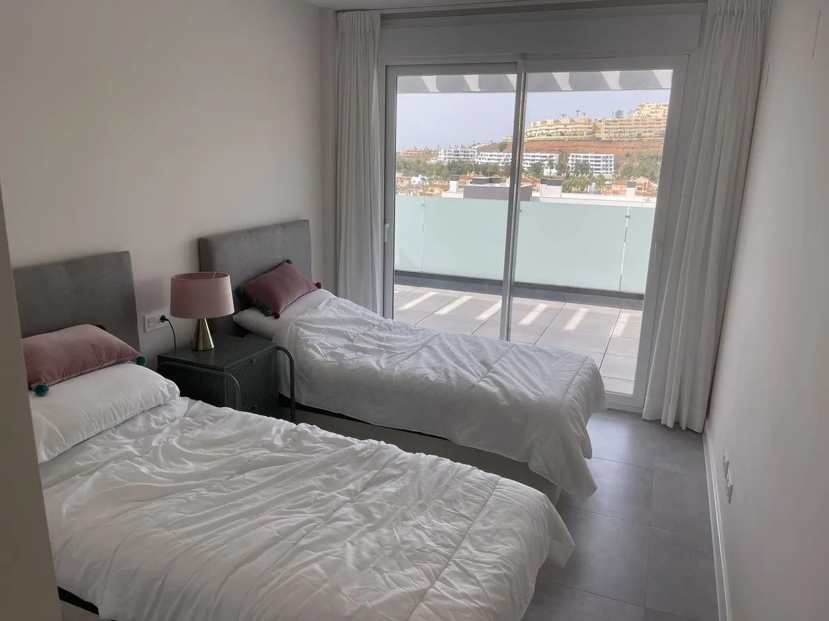 7cdeccae-ed5b-49f0-841c-1c2179526efc