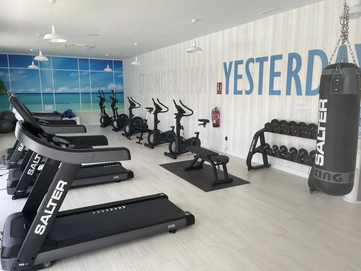 8bde6993-39a1-4617-afcd-e3d07c121f25