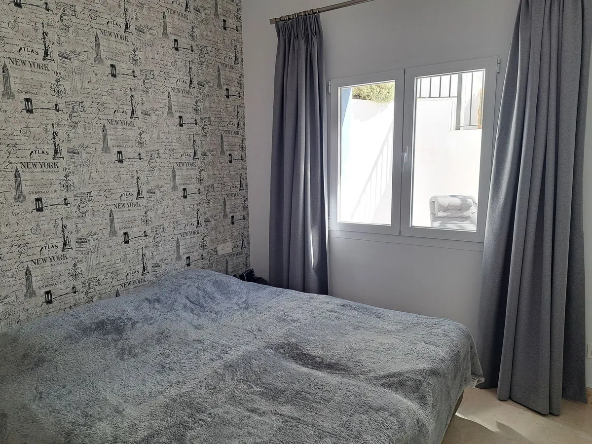 1163fcfb-e5b9-4e38-a3c2-4381515537d4